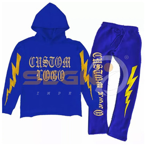 Ensemble pantalons de survêtement évasés et sweat à capuche de haute qualité avec logo personnalisé imprimé bouffant Survêtements de sport - Product Image 4