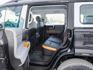 Vehículo Eléctrico de Energía Nueva Usado 2025 en Buenas Condiciones, Bajo Kilometraje, Listo para Conducir, Calidad Perfecta xx - Product Image 5