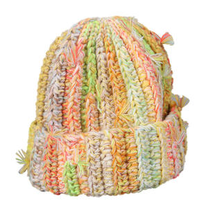 Chapeau d'hiver chaud pour femme en coton fait main, rayé, robuste, torsadé multi-brins, multicolore - Product Image 5