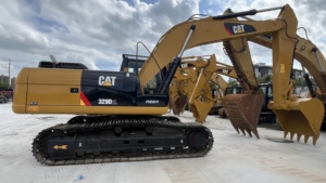Excavatrice sur chenilles hydraulique Caterpillar 329D2L d'occasion de 29 tonnes avec faible consommation de carburant - Product Image 5