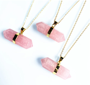 Colgante de punto de doble terminación de cuarzo rosa de cristal natural con cadena de collar de punto de piedra preciosa de cristal Rosa galvanizada en oro - Product Image 4