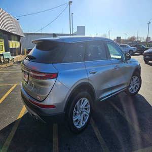 Lincoln Corsair 2024 en parfait état - Product Image 3