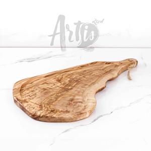 Tabla de cortar de madera gruesa ArtisRaw con asas Made in TN - Product Image 2