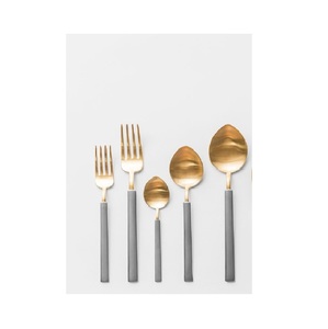 Ensemble de 4 couverts en acier inoxydable avec utilisation en plaqué or rose pour la cuisine, le restaurant et la maison - Product Image 2