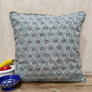 Funda de Cojín de Algodón 100% con Estampado de Bloques Hecho a Mano, Color Verde Oliva, 45x45cm, Antibacteriana para Uso Doméstico - Product Image 1