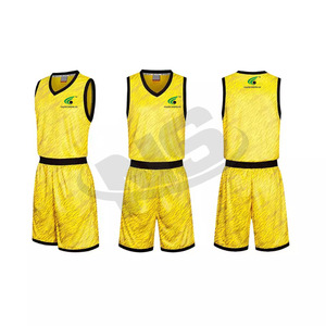 Precio asequible uniforme de baloncesto 2025 gran oferta diseño personalizado camiseta de baloncesto y pantalones cortos ropa de equipo de poliéster ligero - Product Image 4