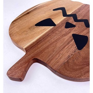 Nuevo diseño personalizado en forma de manzana resina ecológica Apto para lavavajillas Tabla de servir tabla de cortar de cocina tabla de cortar única - Product Image 3