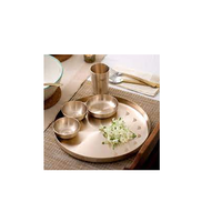 Hot Sale 5Pcs Royal Messing Dinner Set Vier krieg Pferde Teller Set Dinner Set und heißes Verkaufs produkt Natur handwerk