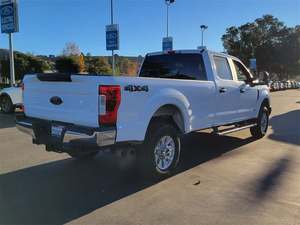 Ford F-350 Super Duty XL Crew Cab 4WD 2019 - Product Image 6