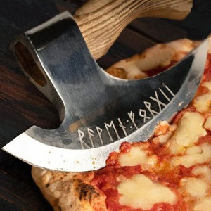 2025 nouveauté fait à la main personnalisé Pizza hache de qualité industrielle lame en acier inoxydable couleur personnalisée gaine en cuir - Product Image 6