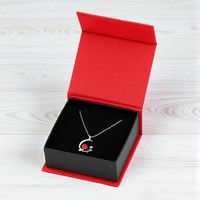 Vente en gros de boîte à bijoux carrée à clapet magnétique éponge noire rigide avec carton pour boucles d'oreilles et colliers