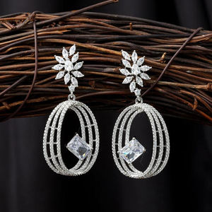 Boucles d'oreilles ovales délicates en argent sterling 925 - Product Image 1