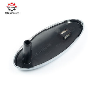 Emblème de <span class=keywords><strong>calandre</strong></span> avant OEM 4M518216-AA 4M51-8216-AA Convient pour Fo-rd Fo-cus - Product Image 5