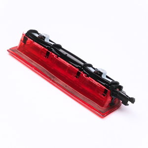 2K0945087C Troisième feu stop arrière central à LED pour VW Caddy III Caddy IV (2004-2020) - Product Image 1