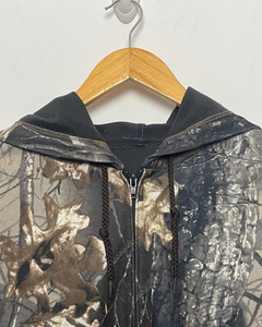 Chaqueta con Capucha de Camuflaje Gris Vintage para Hombre, Patrón Realista de Ramas de Árbol y Hojas de Roble, Cierre Completo, Chaqueta Táctica Resistente para Exteriores - Product Image 2