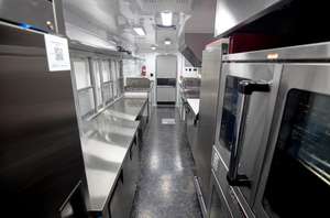 Origan y New Working Food Truck, carrito de helados Cafetera a la venta, completamente abastecido con todos los equipos - Product Image 4