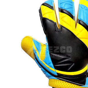 Guantes de portero de cuero de alta calidad con protección flexible para los dedos Forro interior suave para mayor comodidad en las manos - Product Image 5
