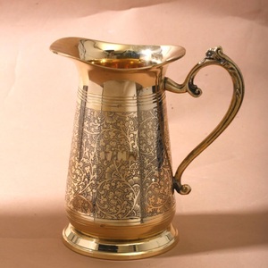 Jarra de Latón con Acabado Antiguo de la Mejor Calidad, Jarra de Agua Decorativa Hecha a Mano para el Hogar, Comedor y Restaurantes, Procedente de la India - Product Image 2