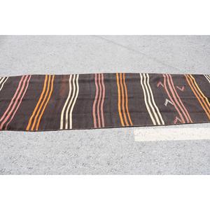 Alfombra Turca Vintage de 2.9x10.2 pies (87x312 cm), Kilim Marrón Naranja con Diseño de Plantas y Árboles - Product Image 3