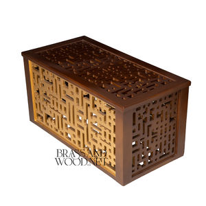 Mesa de Centro Geométrica Moderna con Diseño Artístico de Metal Recortado y Estilo Contemporáneo Decorativo para Espacios de Vida de Lujo - Product Image 3