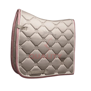 Tapis de selle anglais matelassé doux et respirant, la conception confortable et durable offre un soutien doux pour le cheval, idéal pour l'entraînement à l'équitation - Product Image 1