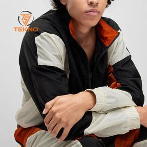 Chándal personalizado de nailon y poliéster para el verano, chándal térmico de dos piezas para correr, conjuntos de chaqueta cortavientos para hombre, chándal - Product Image 5