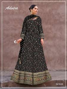 Costume Anarkali Salwar traditionnel indien pakistanais pour adultes, tenue élégante exclusive pour femmes, disponible en gros, prix d'exportateur indien - Product Image 4