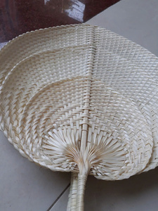 Éventail en bambou naturel tissé Éventail artisanal Éventail en bambou promotionnel Cadeau écologique - Product Image 5