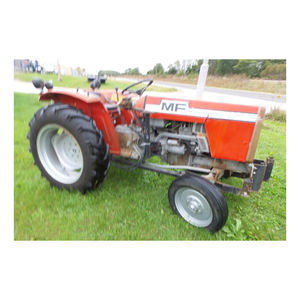 Tractor Massey Ferguson confiable con motor y caja de cambios para arado de siembra - Product Image 4