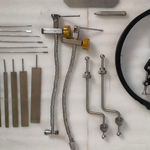 Système de rétracteur de cerveau Halo professionnel Instruments chirurgicaux orthopédiques réglables manuel en acier inoxydable allemand - Product Image 3