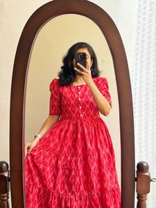 เดรสแม็กซี่แฟชั่นสำหรับผู้หญิงเดรสยาวพิมพ์ลายพื้นเมืองมีระบายชายเสื้อและแขนพัฟเหมาะสำหรับการแต่งตัวแบบลำลองและสไตล์รีสอร์ท - Product Image 2