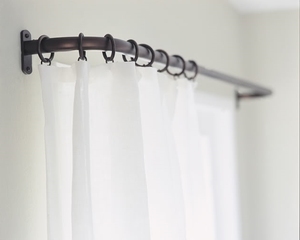 Barra de cortina opaca antioxidante con función extensible - Product Image 1