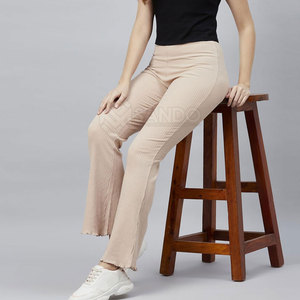 กางเกงทรงบานสำหรับผู้หญิงสวมใส่สบายในฤดูหนาวมียางยืดเอวกลางเอวยางยืดออกแบบได้ตามต้องการมีบริการ OEM - Product Image 3