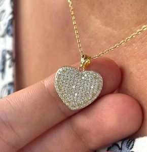 Delicado collar apilable de corazón de plata Moissanite Pave Diamond Heart Pendant regalo para su collar de encanto de corazón - Product Image 2