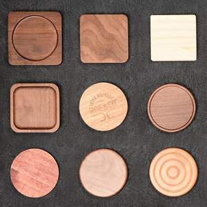 Posavasos Clásicos Hechos a Mano con Grabado Personalizado, Ecológicos, de Madera de Nogal y Mango, Exportador de la India - Product Image 4