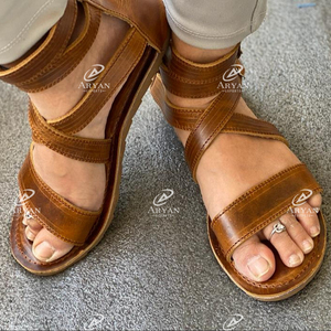 Real Crunch Leather Sandals Stylish Women Flat Flip Flop <b>Slipper</b> Women Leather Flat Unique Sandals - Product Image 1