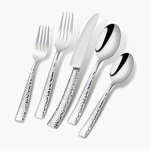 Juego de cubiertos de acero inoxidable aptos para lavavajillas con diseño texturizado real Cubiertos clásicos de 5 piezas en estilo americano - Product Image 5