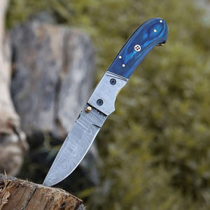 Couteau de chasse pliant Bowie en acier inoxydable forgé à la main, manche en résine bleue, étui en cuir, bord dentelé OEM, utilitaire EDC - Product Image 5