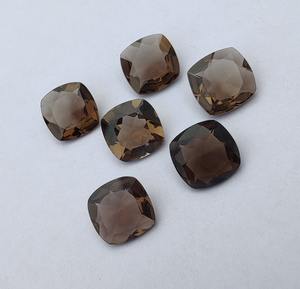 Calidad de exportación Premium 100% Cuarzo ahumado natural Forma de cojín Corte facetado Calibrado Piedras preciosas genuinas sueltas a precio mayorista - Product Image 2