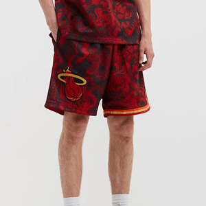 Pantalones cortos de gimnasio de poliéster de secado rápido con estampado de logotipo personalizado para hombre, ropa deportiva de talla grande para entrenamiento al aire libre, correr, baloncesto, entrenamiento deportivo - Product Image 2