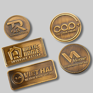 Plaque signalétique en laiton antique personnalisée étiquette en cuivre gaufré en métal durable conception d'étiquette pour meubles plaque de logo de marque gravée - Product Image 2