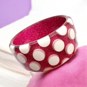 Atractivo brazalete de resina pulsera de mujer regalo joyería elegante multicolor personalizado hecho en India para la venta - Product Image 6