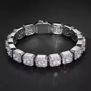 Chaîne Tennis Unisexe Personnalisée Entièrement Glacé Diamant Chaîne Unique pour Moissanite Diamant Or Blanc et Or Jaune - Product Image 4