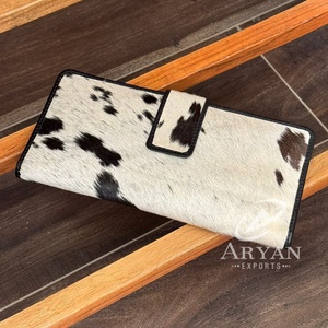 กระเป๋าสตางค์หนังวัวแบบพับสองทบสำหรับผู้หญิงที่ใส่บัตรกระเป๋าสตางค์ยาวหนังแท้ดีไซน์ใหม่2025ออกแบบได้ตามต้องการ - Product Image 1