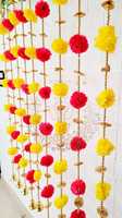 Corde artificielle de jasmin avec décor central de fleur de Lotus cordes à la main Toran tenture murale porte décor suspendu, pièce maîtresse