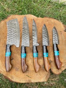 Ensemble de couteaux de cuisine en acier Damas cinq pièces, acier au carbone, manche en bois naturel, finition turquoise, comprenant un couteau à désosser, un couteau à désosser, un couteau à découper - Product Image 5
