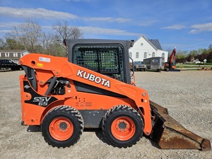 Abordable Kubota Skid Steer avec un design compact et des performances de puissance disponibles à l'achat dès maintenant avec livraison rapide - Product Image 2