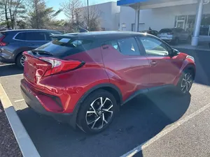 Toyota CHR XLE 2020 - Product Image 5