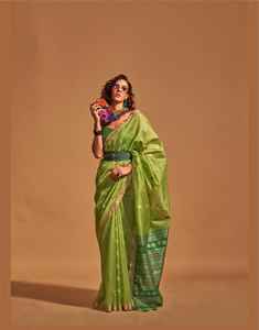 Saree de seda pura tejido a mano hermoso de Bollywood con borlas y doblar ropa india y paquistaní - Product Image 5