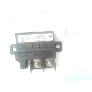 CENTRE DE COMMANDE DE BATTERIE MERCEDES Classe B W246 2ème Série A0009822023 OM 651.901 Diesel 1800 (12>) - Product Image 1
